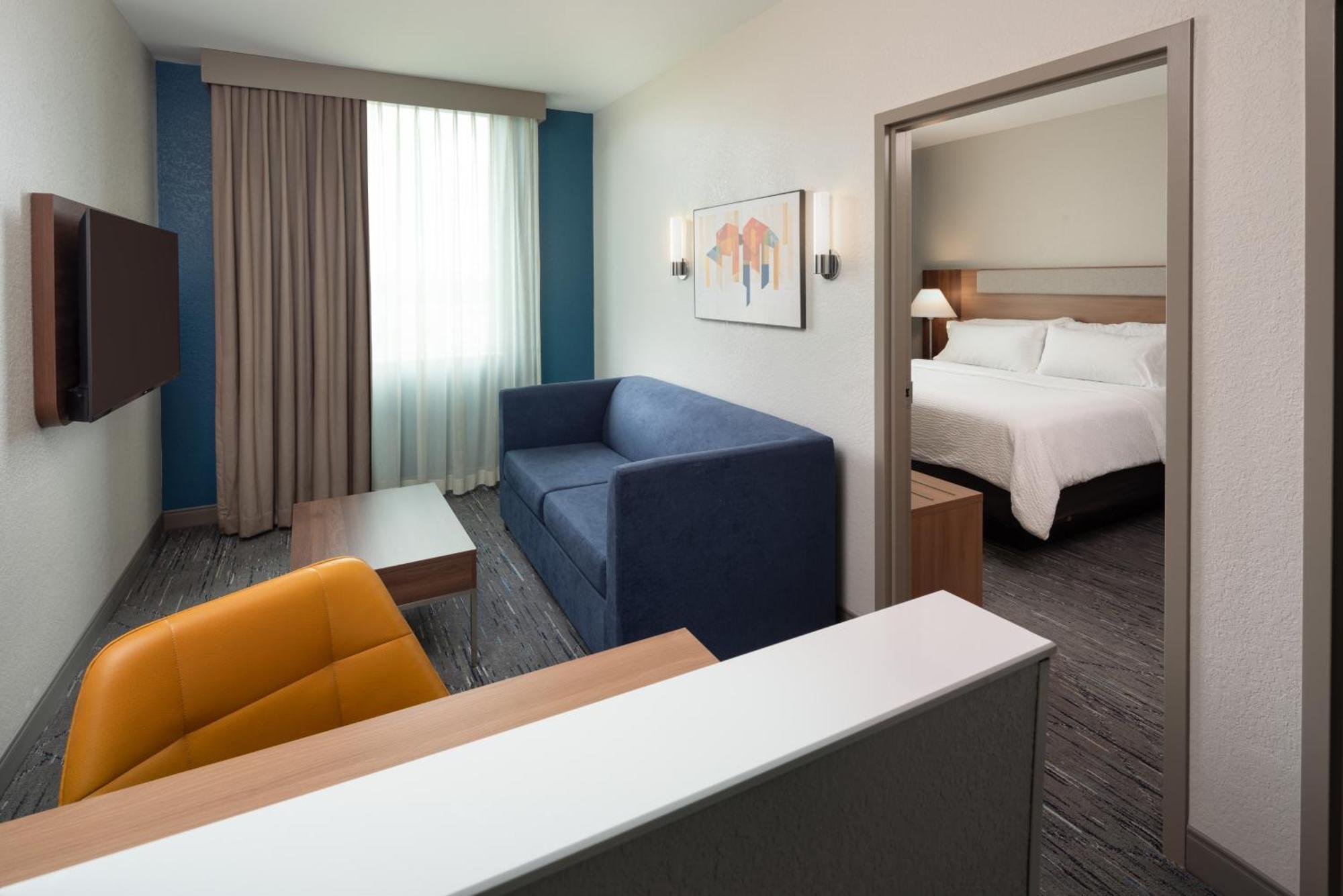 Express Miami Airport-blue Lagoon Area By Ihg Hotel